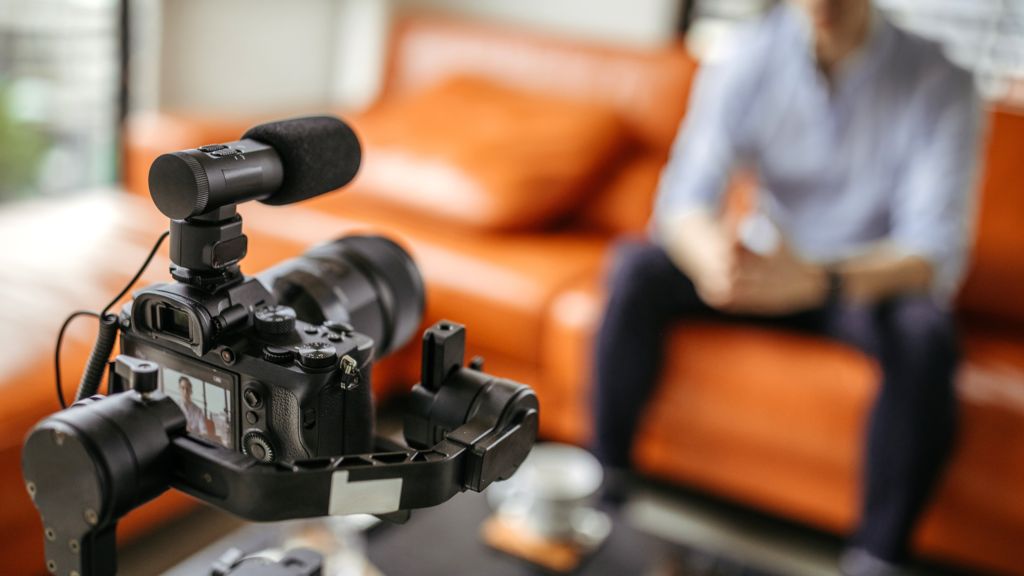 How to Use Video to Connect with Your Audience in 3 Easy Steps - DAVID ...
