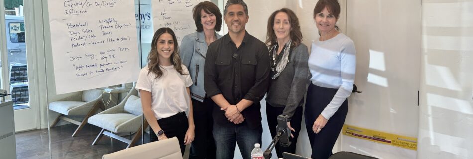 David A. Moya leading an authority extraction session to help a business clarify its value before building content, website, SEO, and AI strategy.
